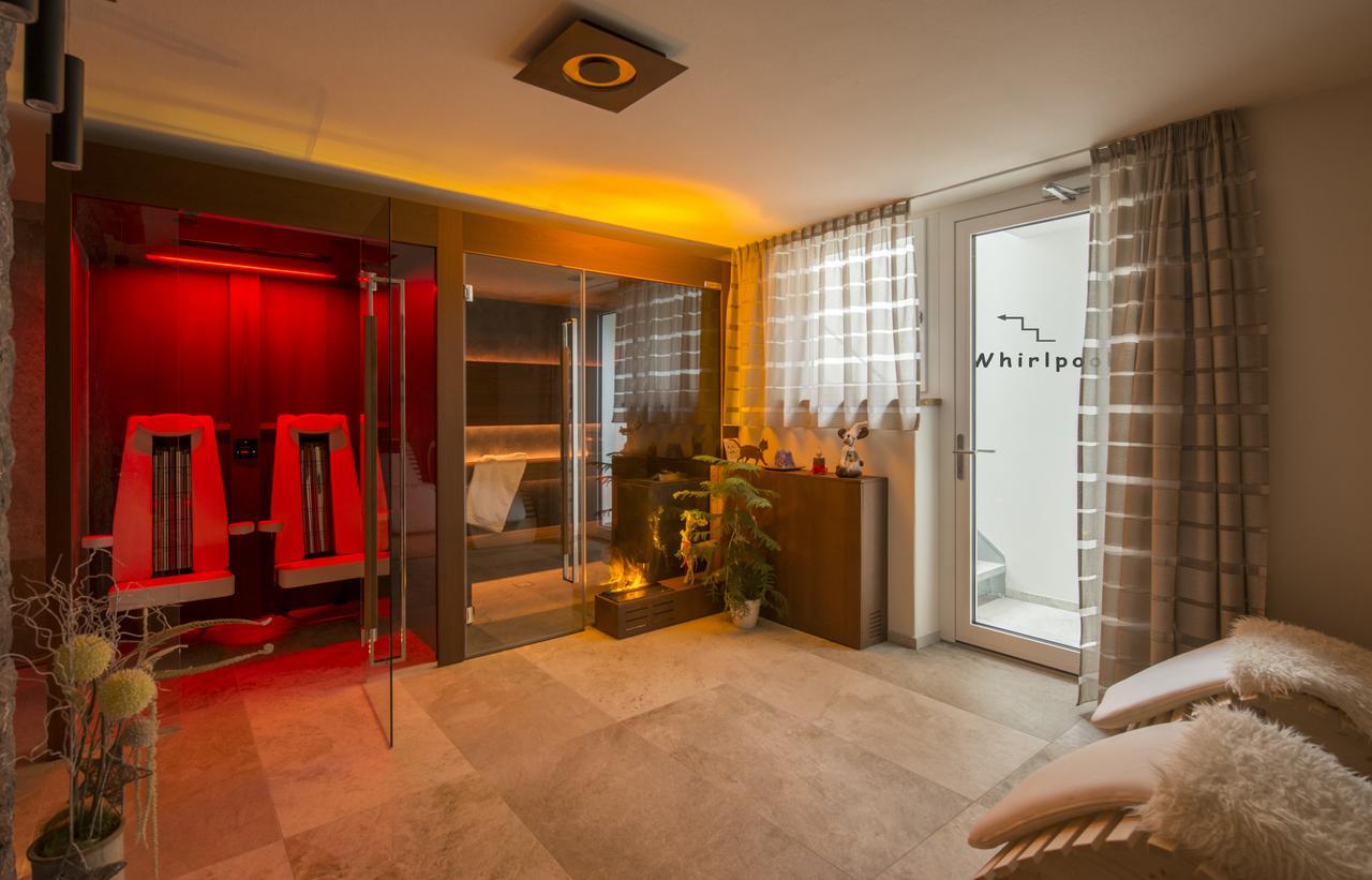 Apartments Antines เซลวาดีวัลการ์เดนา ภายนอก รูปภาพ