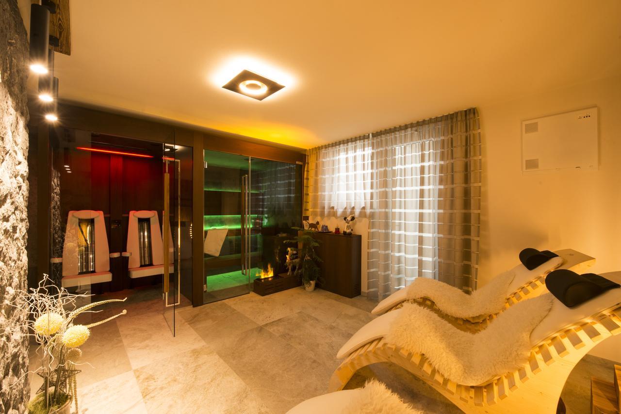 Apartments Antines เซลวาดีวัลการ์เดนา ภายนอก รูปภาพ